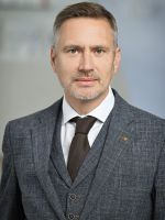 Portraitfoto von Roland Steininger